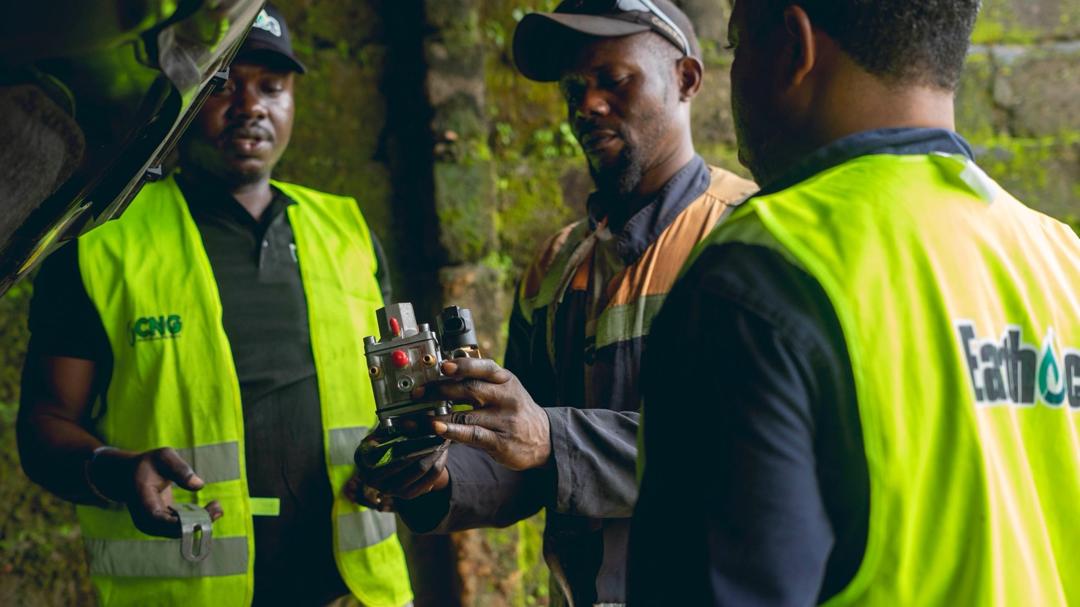 Earthoc practical industrial training session