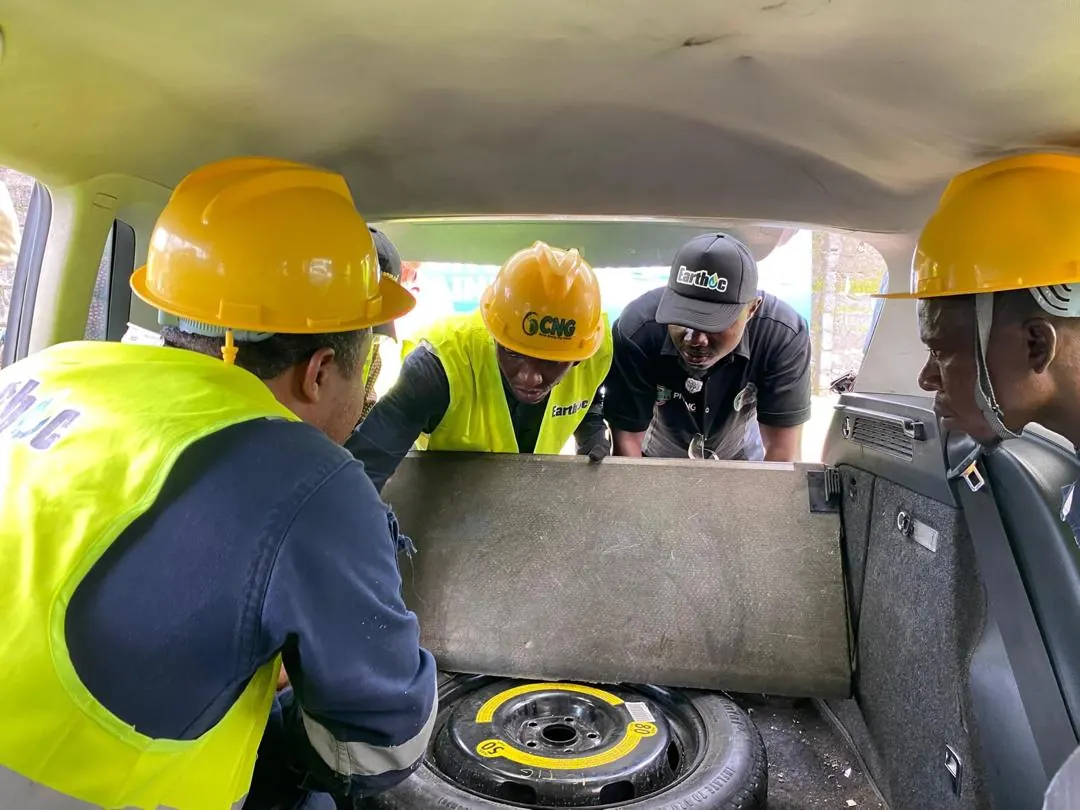 Earthoc practical industrial training session